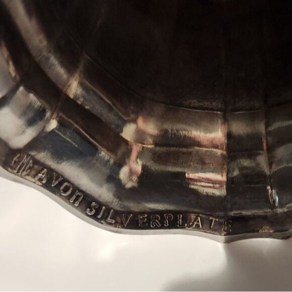 Handheld Bell Avon Silverplate Polished Finish 5.5" holiday christmas vtg - Picture 3 of 4